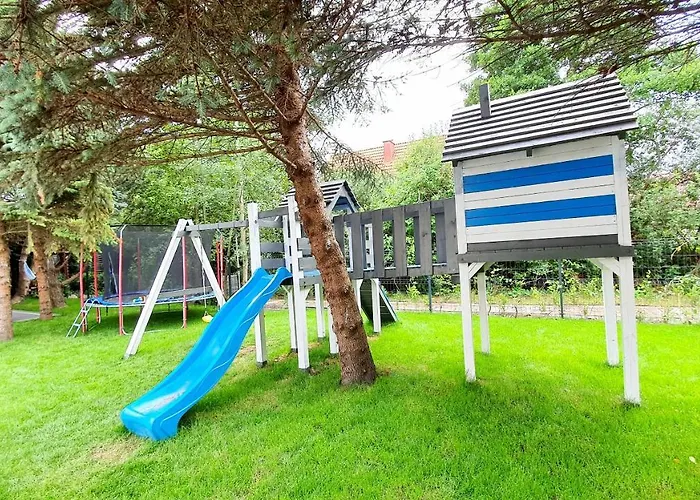 Pod Zaglami Pensión 3*