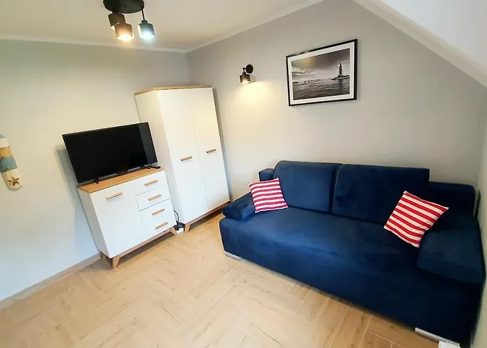 Pod Zaglami Pensión Dąbki