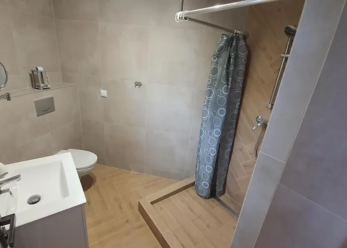 Pod Zaglami Pensión Dąbki