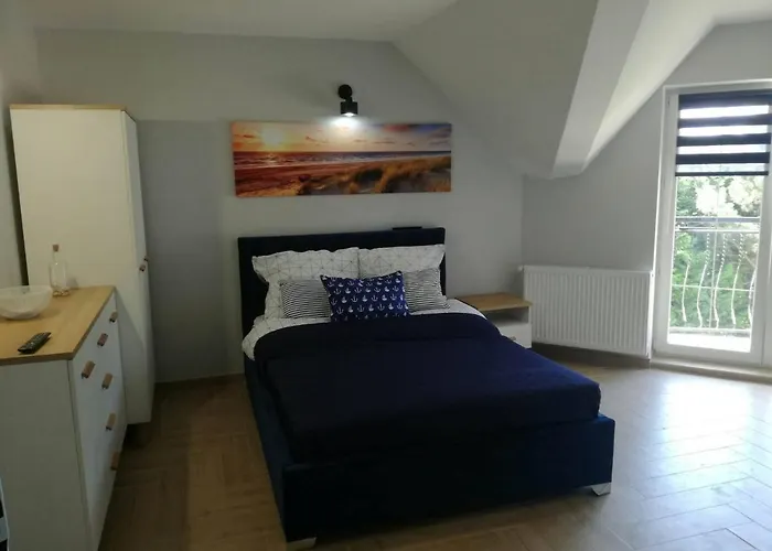 Pod Zaglami Pensión 3*