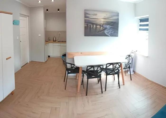 Pod Zaglami 3* Dąbki